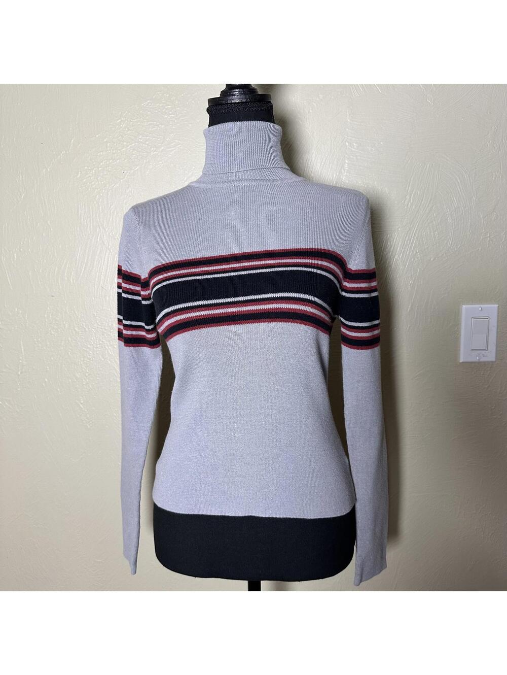 Guess Jeans Ribbed Turtleneck Sweater Striped Logo Fitted Y2K Streetwear Gray